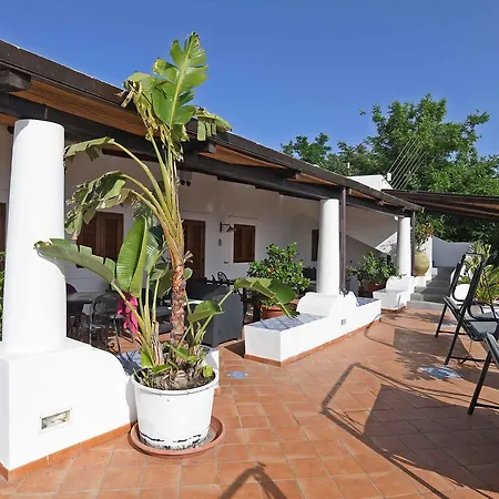 Aparthotel Pedra Stromboli