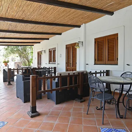 Hotel apartamentowy Pedra 2*